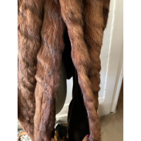 Vintage muskrat mink fox fur herringbone pattern soft brown cape overcoat - Picture 7 of 16